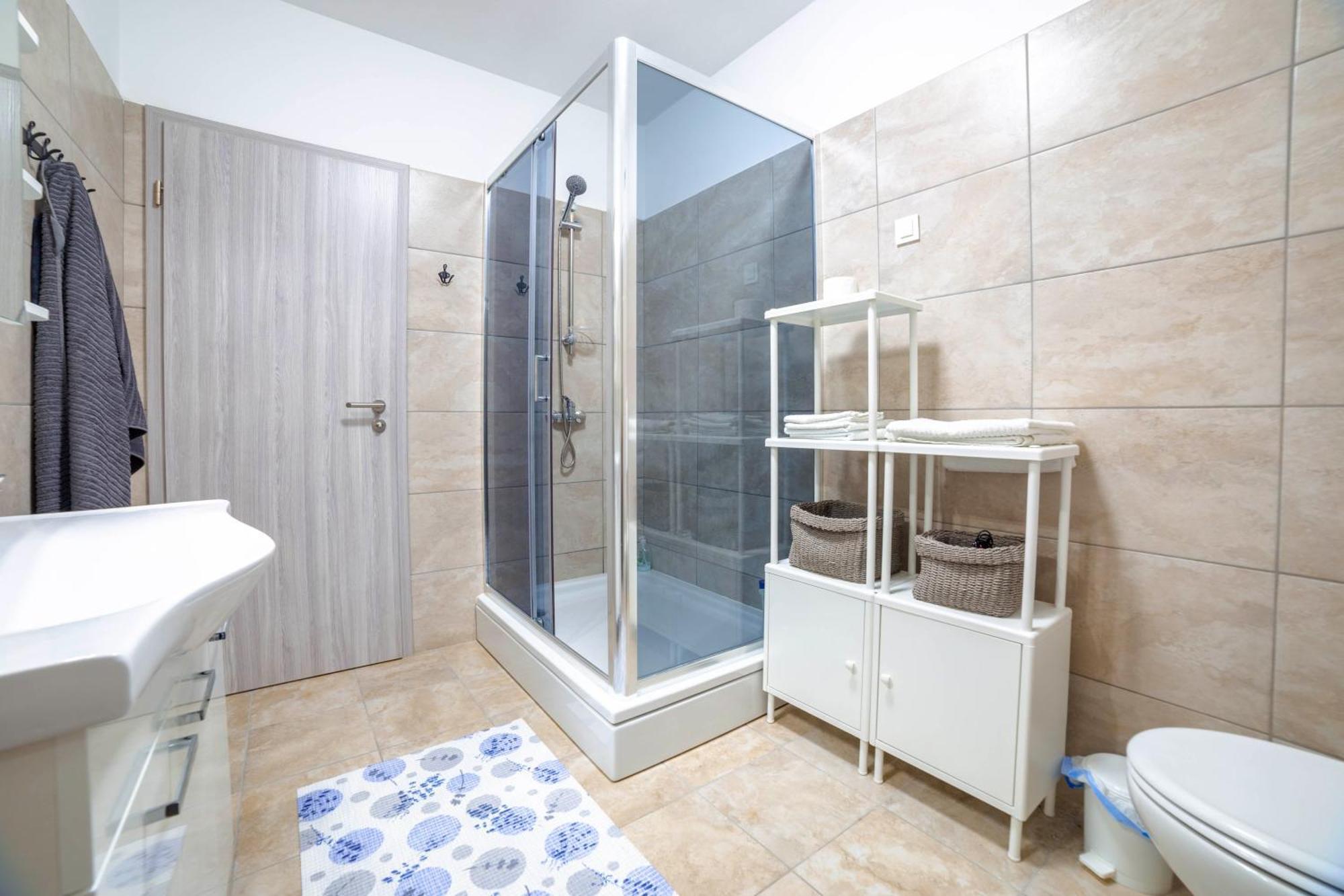 Apartments Raspolic Кастав Экстерьер фото