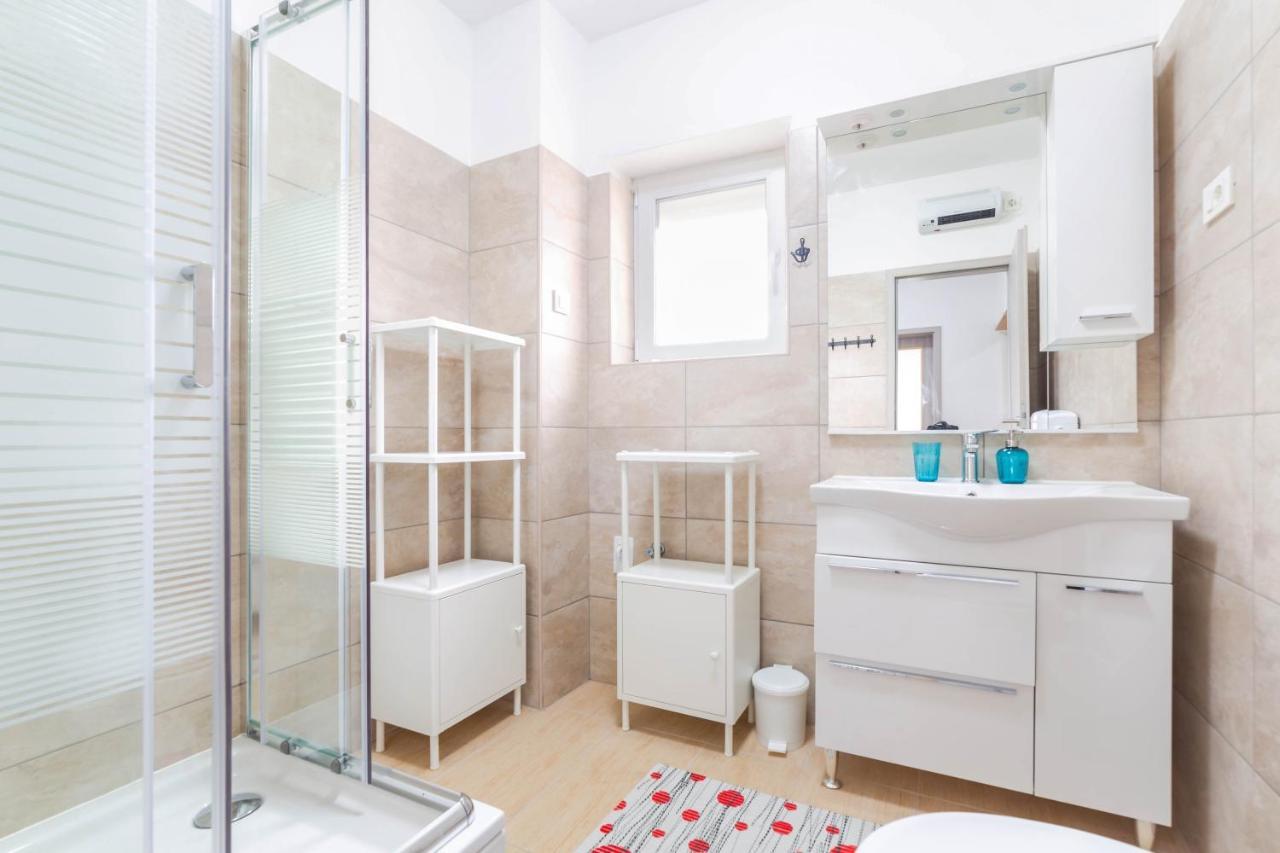 Apartments Raspolic Кастав Экстерьер фото